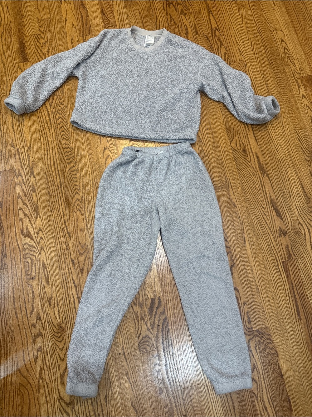 H&M Light Gray Sherpa Joggers - Cozy womens Sweat Set